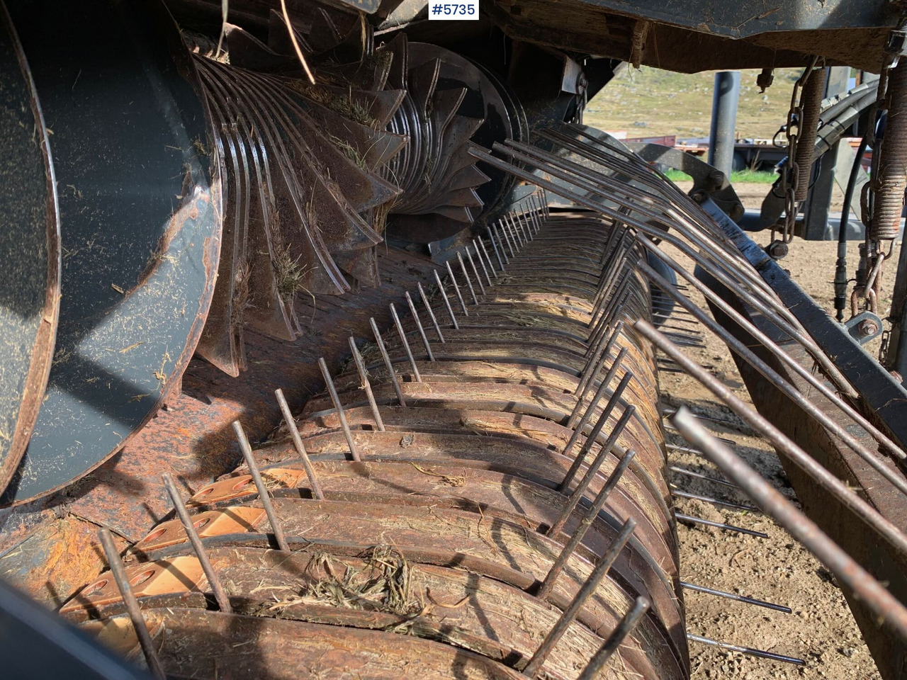 Utilaje pentru fân 2015 Kuhn VGXB i-BIO: Foto 13 Utilaje pentru fân 2015 Kuhn VGXB i-BIO: Foto 13