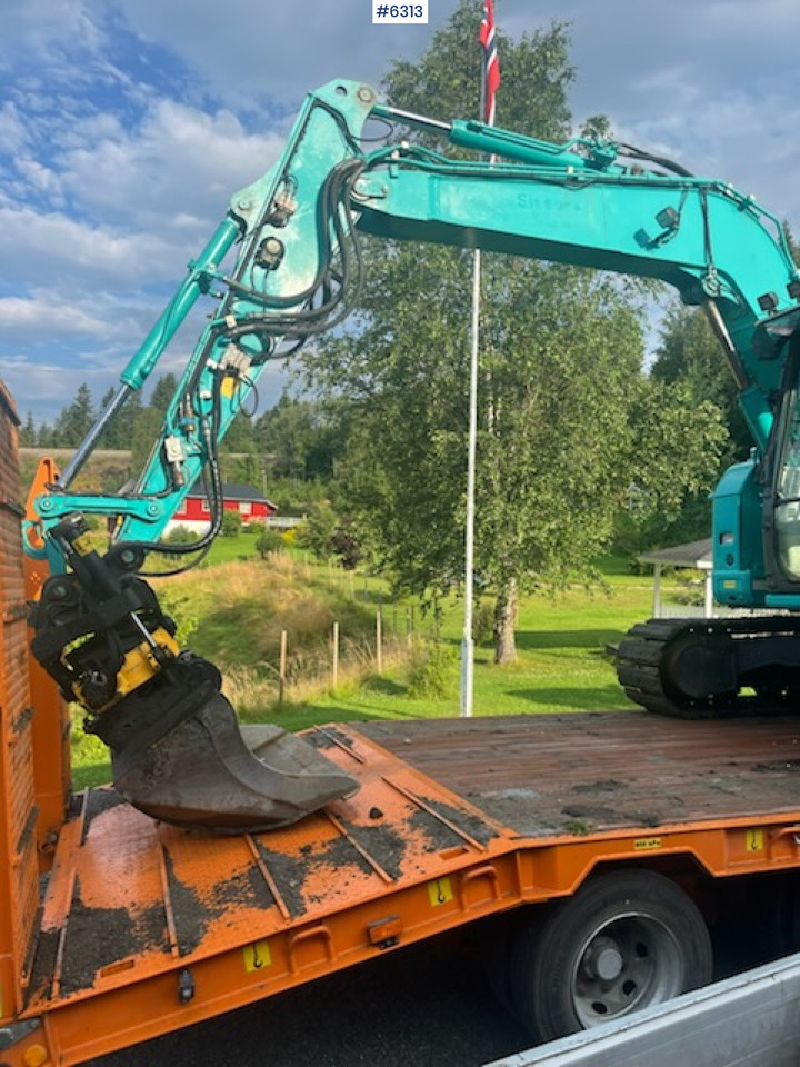 2017 Kobelco SK75SR-3E w/Rotortilt, sanding bucket and narrow bucket. Comes with new certification! - Mini excavator: Foto 3 2017 Kobelco SK75SR-3E w/Rotortilt, sanding bucket and narrow bucket. Comes with new certification! - Mini excavator: Foto 3
