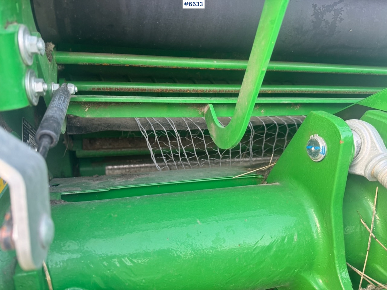 Utilaje pentru fân 2018 John Deere V451R Round baler: Foto 13 Utilaje pentru fân 2018 John Deere V451R Round baler: Foto 13