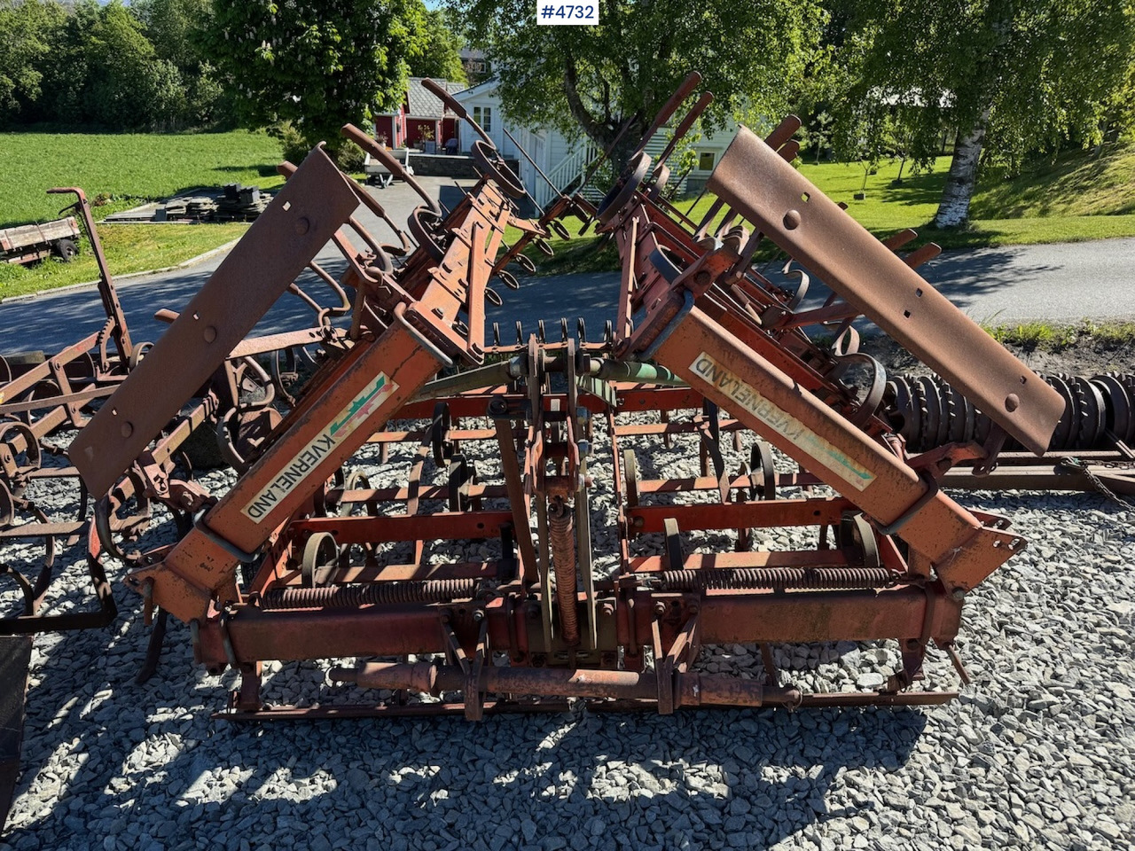 Kverneland 3,5 m harv - Maşină pentru prelucrarea solului: Foto 3 Kverneland 3,5 m harv - Maşină pentru prelucrarea solului: Foto 3