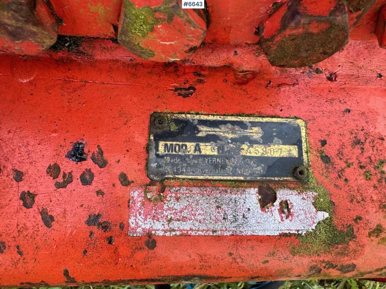 Kverneland Mod A 3 skjærs plog - Maşină pentru prelucrarea solului: Foto 3 Kverneland Mod A 3 skjærs plog - Maşină pentru prelucrarea solului: Foto 3