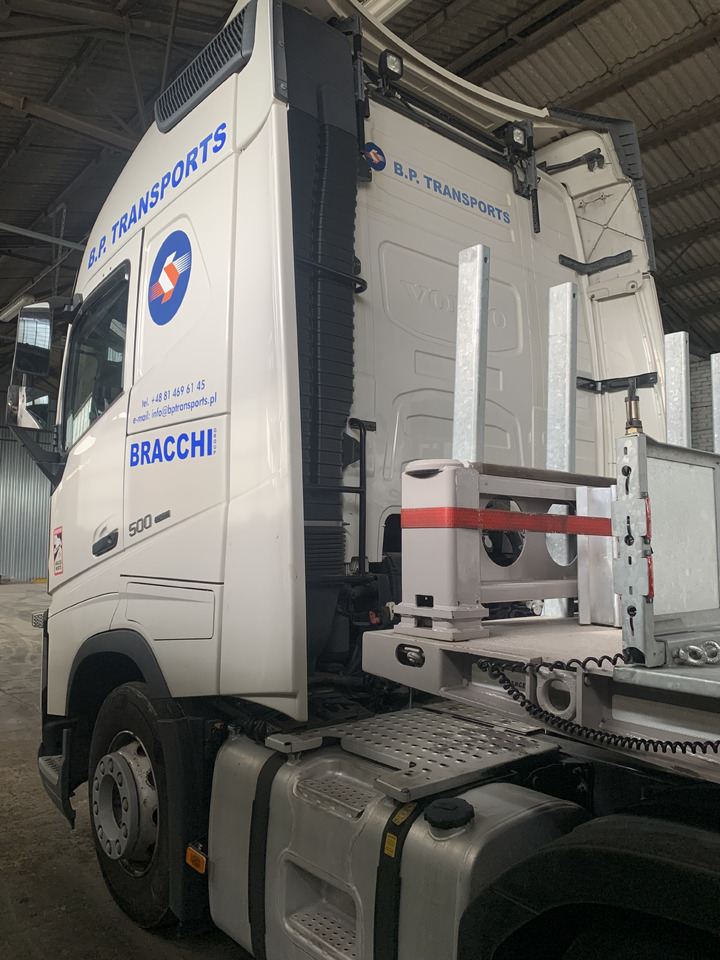 VOLVO VOLVO FH 6x2 500 Euro VI, salon Polska, ASO - Cap tractor: Foto 2 VOLVO VOLVO FH 6x2 500 Euro VI, salon Polska, ASO - Cap tractor: Foto 2