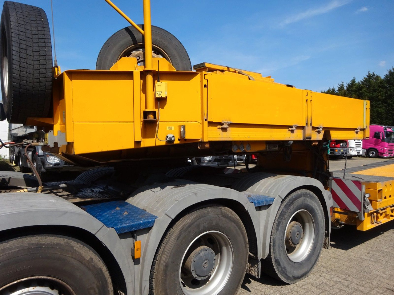 Faymonville 4 Achser Tiefbett abnehmbarem S-Hals ausziehbar - Semiremorcă transport agabaritic: Foto 3 Faymonville 4 Achser Tiefbett abnehmbarem S-Hals ausziehbar - Semiremorcă transport agabaritic: Foto 3