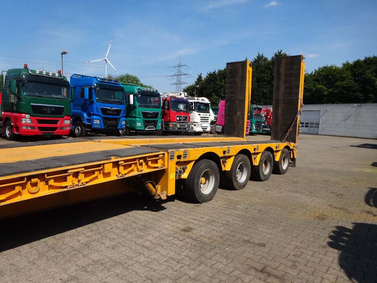 Faymonville 4 Achser Tiefbett abnehmbarem S-Hals ausziehbar - Semiremorcă transport agabaritic: Foto 4 Faymonville 4 Achser Tiefbett abnehmbarem S-Hals ausziehbar - Semiremorcă transport agabaritic: Foto 4