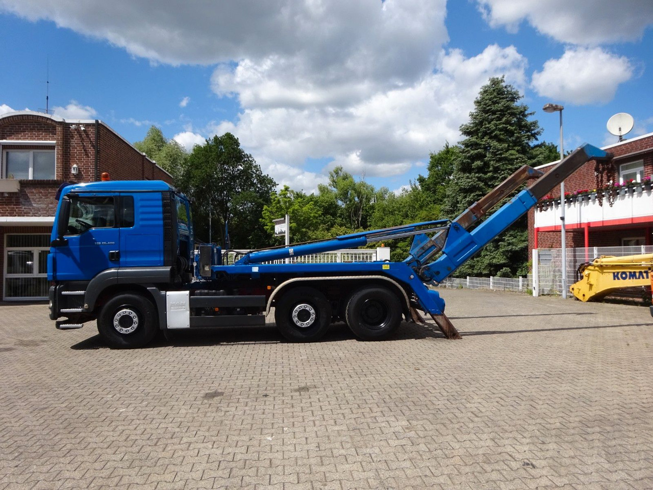 MAN 26.400 TGS MEILLER Absetzkipper + Lenkachse - Camion basculantă: Foto 1 MAN 26.400 TGS MEILLER Absetzkipper + Lenkachse - Camion basculantă: Foto 1