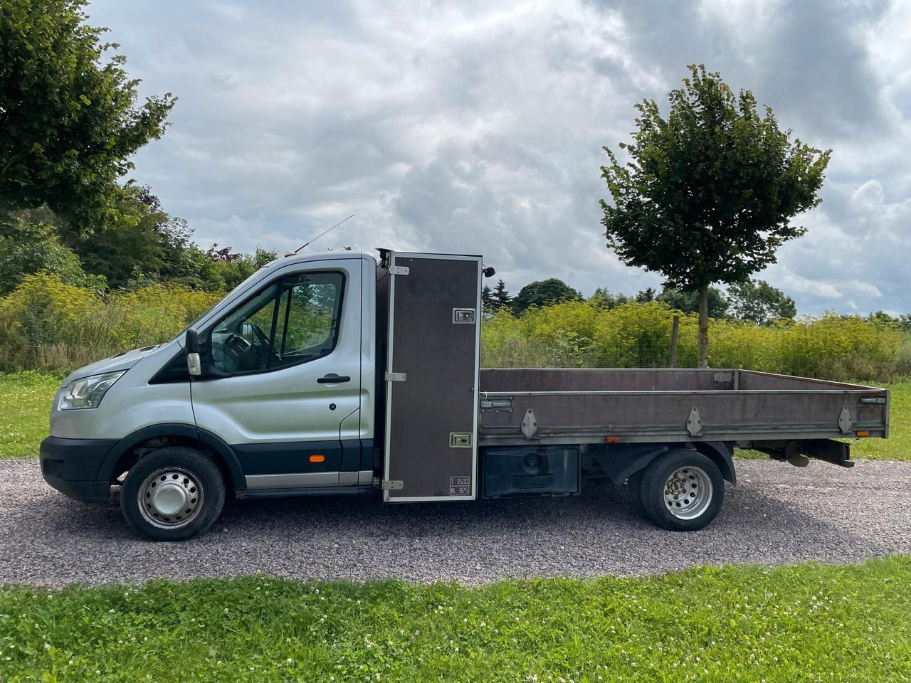 Ford Transit Pritsche 470 L3 Einzelkabine - Autoutilitară cu platformă: Foto 2 Ford Transit Pritsche 470 L3 Einzelkabine - Autoutilitară cu platformă: Foto 2