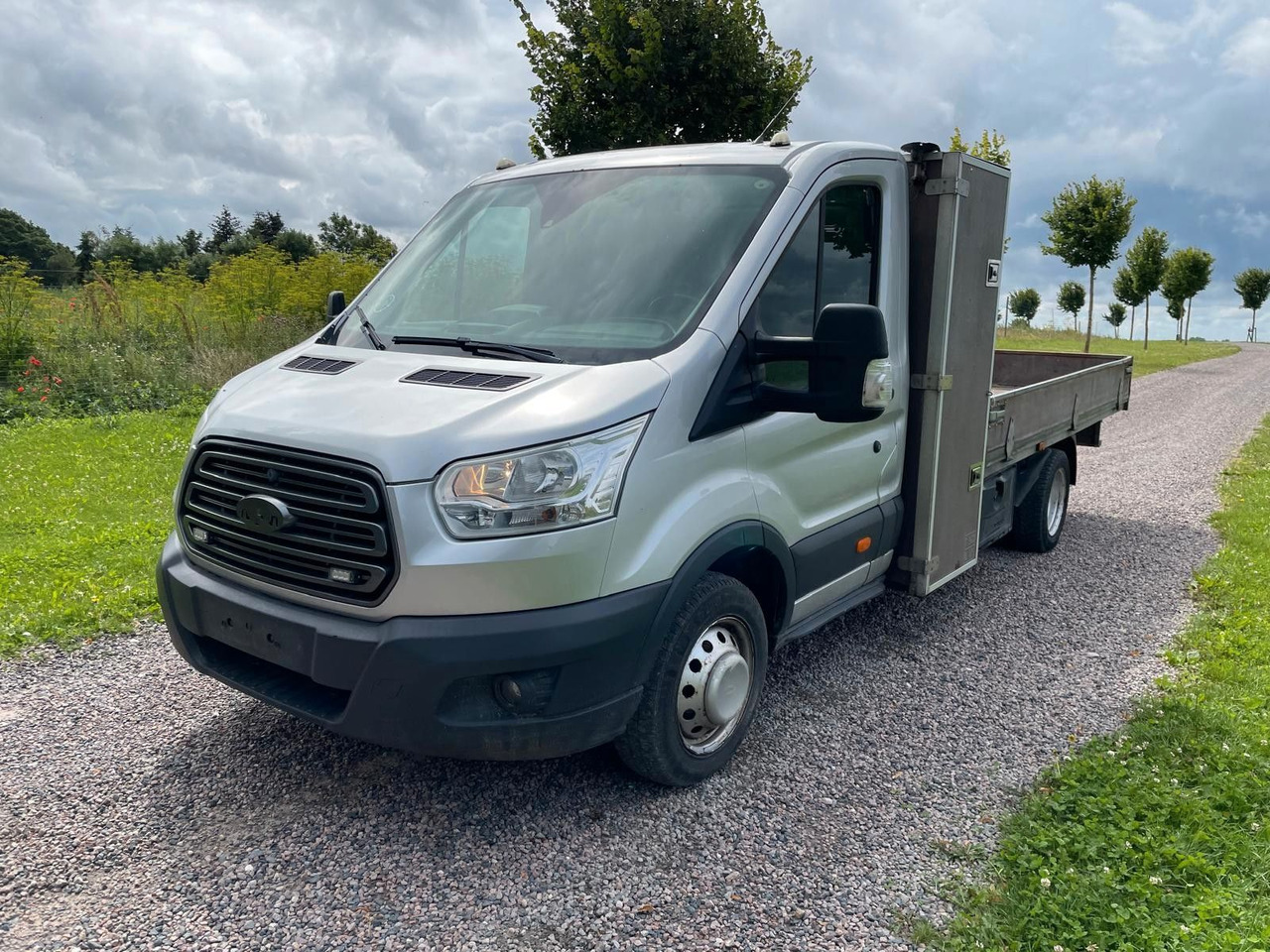 Ford Transit Pritsche 470 L3 Einzelkabine - Autoutilitară cu platformă: Foto 1 Ford Transit Pritsche 470 L3 Einzelkabine - Autoutilitară cu platformă: Foto 1