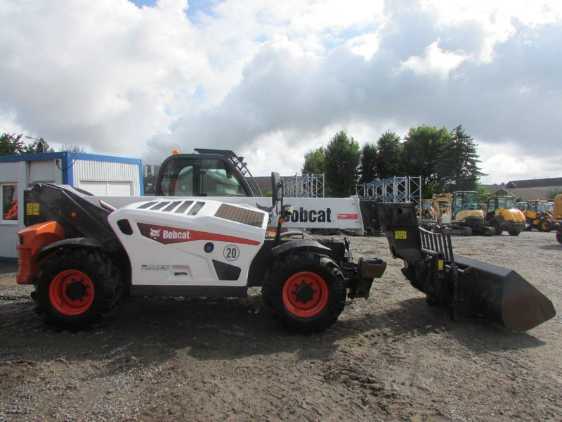 Bobcat T 35.130 SB Teleskoplader 47.500 EUR - Stivuitor telescopic: Foto 5 Bobcat T 35.130 SB Teleskoplader 47.500 EUR - Stivuitor telescopic: Foto 5