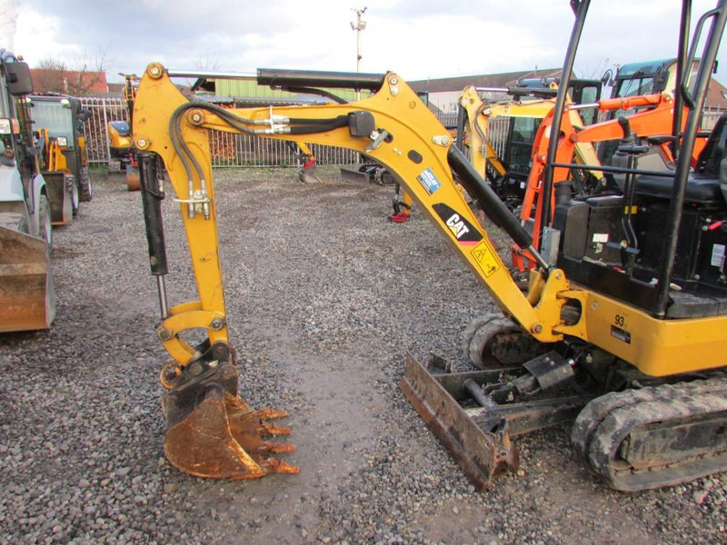 Cat 301.7 D CR Canopy Minibagger 14.000 EUR - Mini excavator: Foto 2 Cat 301.7 D CR Canopy Minibagger 14.000 EUR - Mini excavator: Foto 2