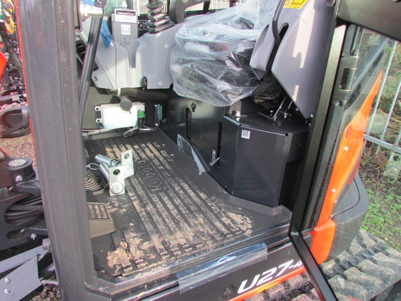 Kubota U 27-4 HI Minibagger 36.500 EUR - Mini excavator: Foto 5 Kubota U 27-4 HI Minibagger 36.500 EUR - Mini excavator: Foto 5