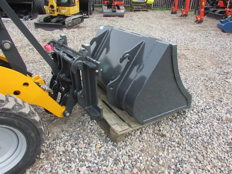 Schäffer 2428 SLT Schmalspur Radlader 32.500 Schaeffer - Încărcător frontal pe pneuri: Foto 3 Schäffer 2428 SLT Schmalspur Radlader 32.500 Schaeffer - Încărcător frontal pe pneuri: Foto 3