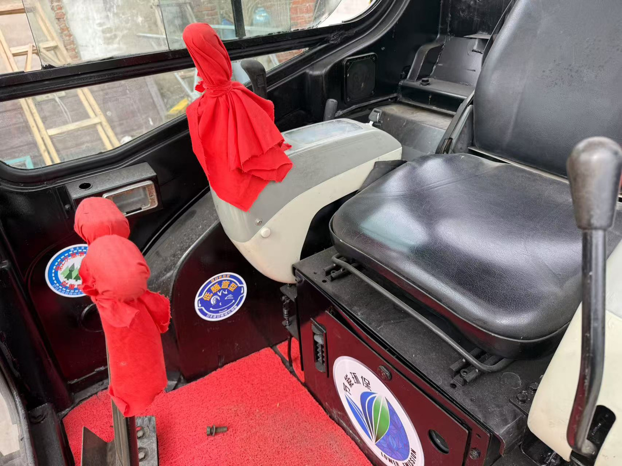 CATERPILLAR 303CR - Mini excavator: Foto 5 CATERPILLAR 303CR - Mini excavator: Foto 5