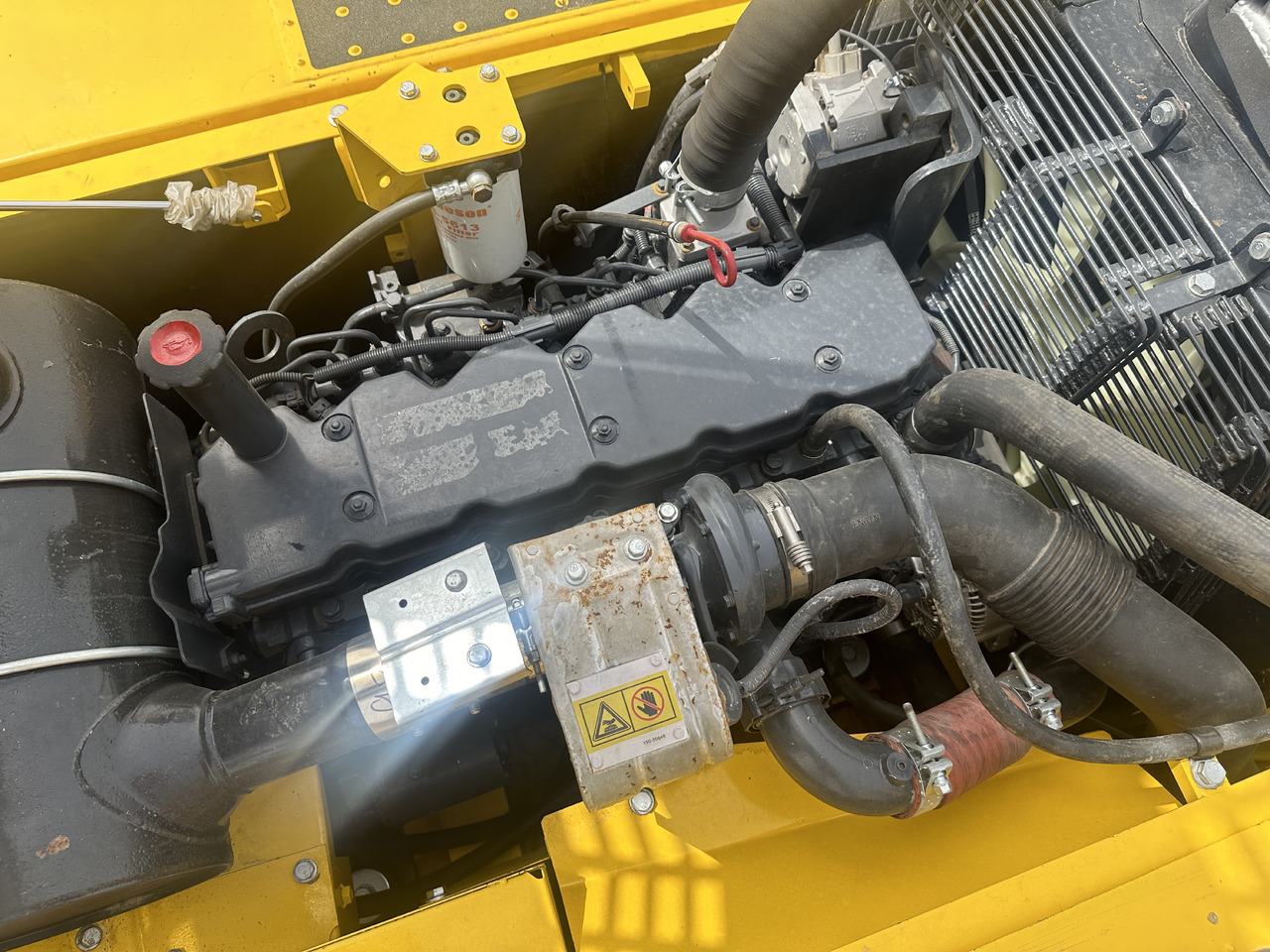 Excavator pe şenile Komatsu PC 240 LC-8: Foto 9