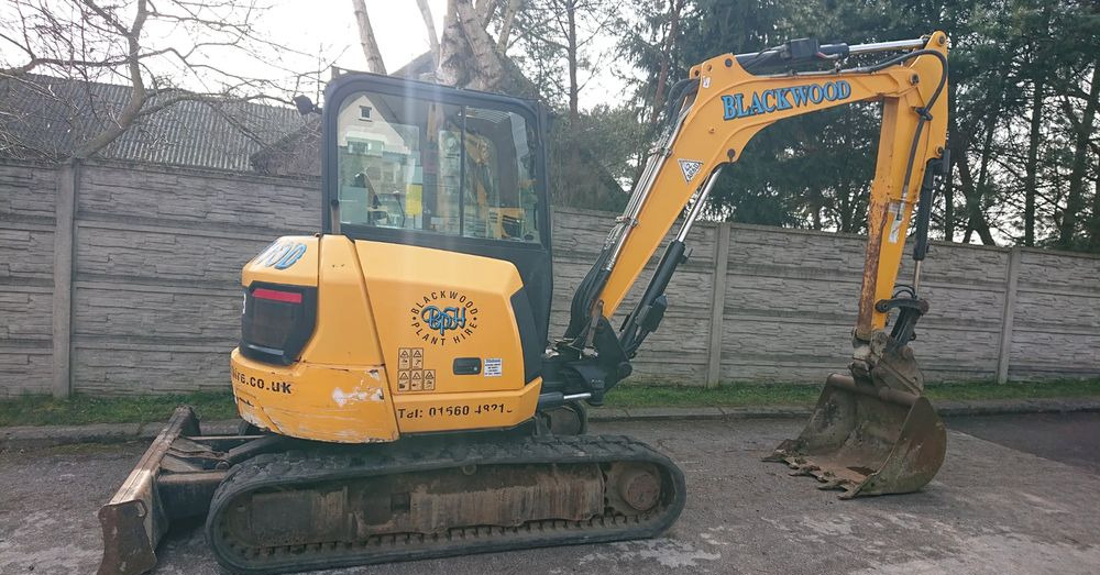 JCB - Excavator pe şenile: Foto 3 JCB - Excavator pe şenile: Foto 3