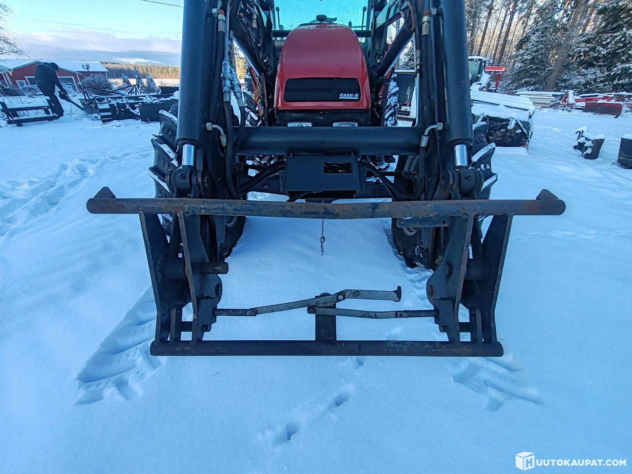 Case IH CS75 traktori etukuormaajalla, 3912H, 2003, Alajärvi - Tractor agricol: Foto 5 Case IH CS75 traktori etukuormaajalla, 3912H, 2003, Alajärvi - Tractor agricol: Foto 5
