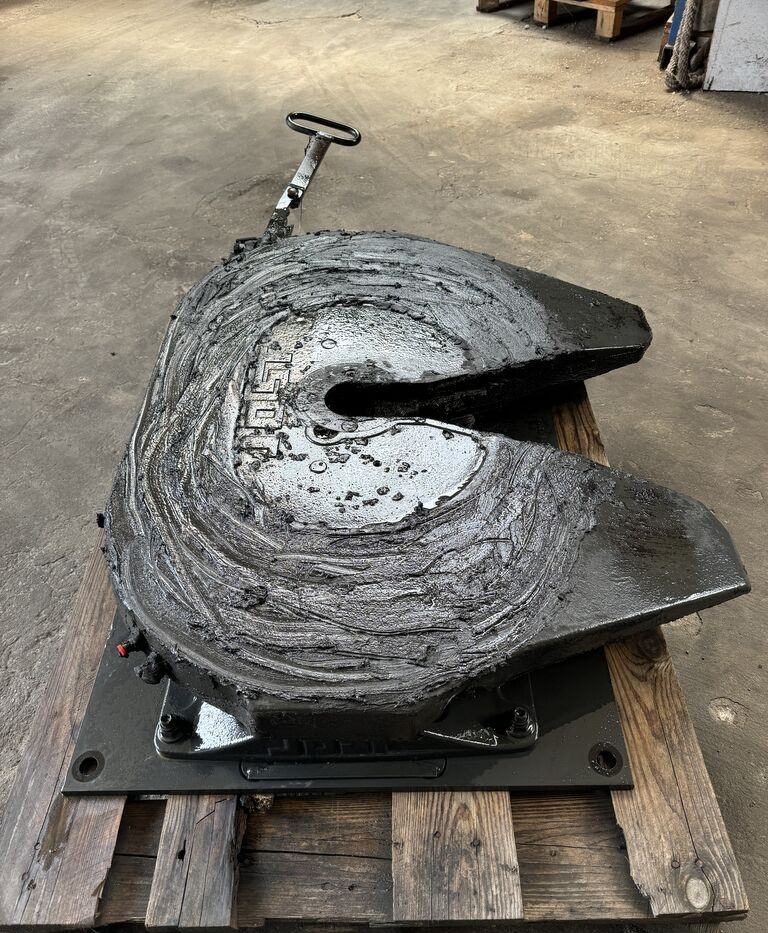 Mercedes-Benz Jost 15cm Actros MP 4 truck - Şa cuplare pentru Camion: Foto 2 Mercedes-Benz Jost 15cm Actros MP 4 truck - Şa cuplare pentru Camion: Foto 2