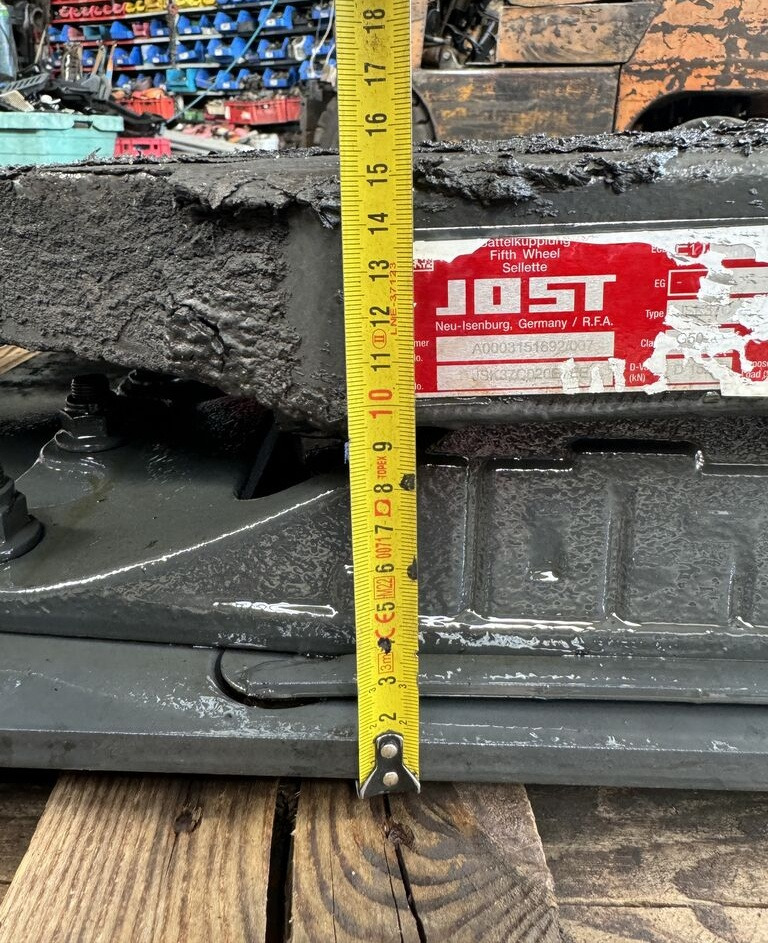 Mercedes-Benz Jost 15cm Actros MP 4 truck - Şa cuplare pentru Camion: Foto 4 Mercedes-Benz Jost 15cm Actros MP 4 truck - Şa cuplare pentru Camion: Foto 4