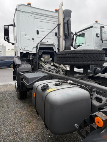 Mercedes-Benz Arocs 1836 A - Camion şasiu: Foto 2 Mercedes-Benz Arocs 1836 A - Camion şasiu: Foto 2