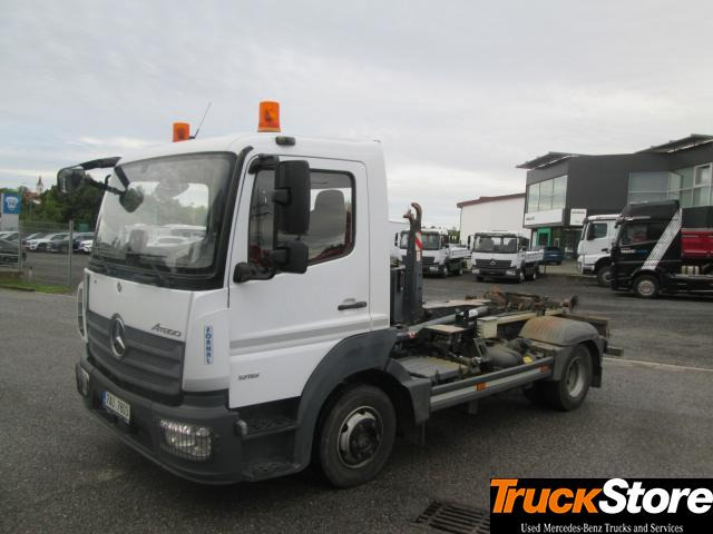 Mercedes-Benz Atego 916 - Camion cu cârlig: Foto 1 Mercedes-Benz Atego 916 - Camion cu cârlig: Foto 1