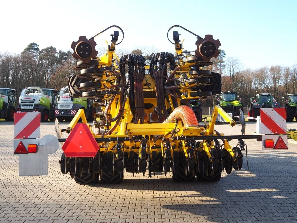 Bednar OMEGA OO 4000L - Semănătoare combinată: Foto 3 Bednar OMEGA OO 4000L - Semănătoare combinată: Foto 3