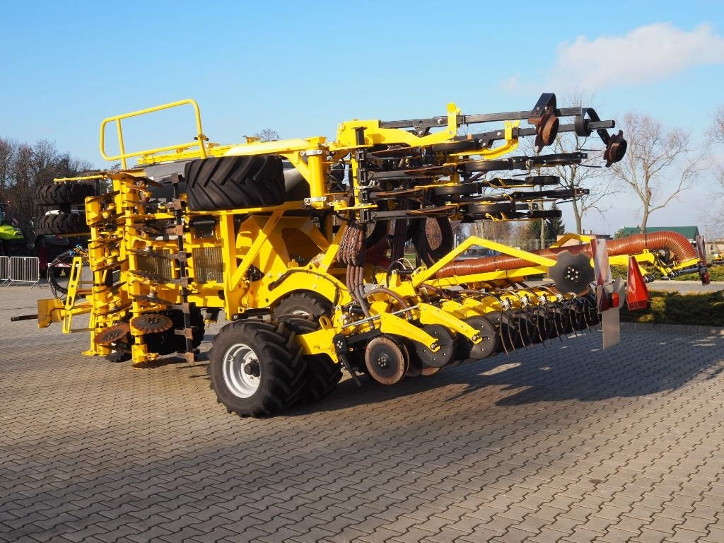 Bednar OMEGA OO 4000L - Semănătoare combinată: Foto 2 Bednar OMEGA OO 4000L - Semănătoare combinată: Foto 2