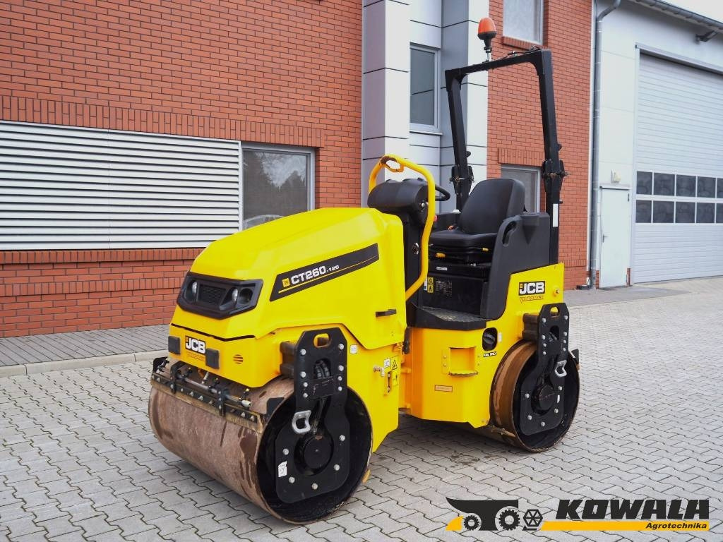 JCB CT 260-120 - Cilindru compactor pentru asfalt: Foto 1 JCB CT 260-120 - Cilindru compactor pentru asfalt: Foto 1