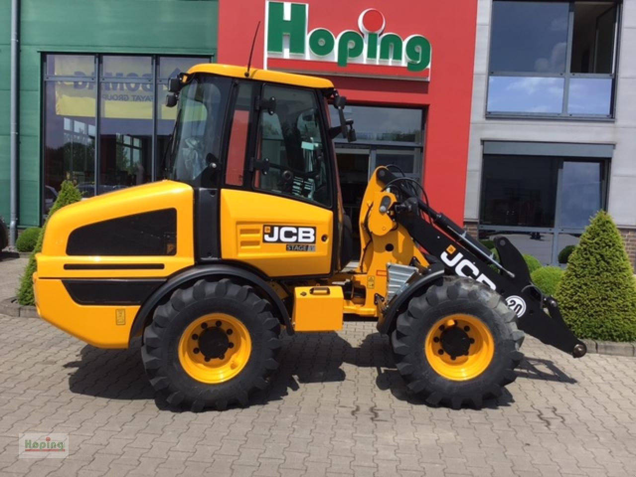 JCB 407 - Încărcător frontal pe pneuri: Foto 1 JCB 407 - Încărcător frontal pe pneuri: Foto 1