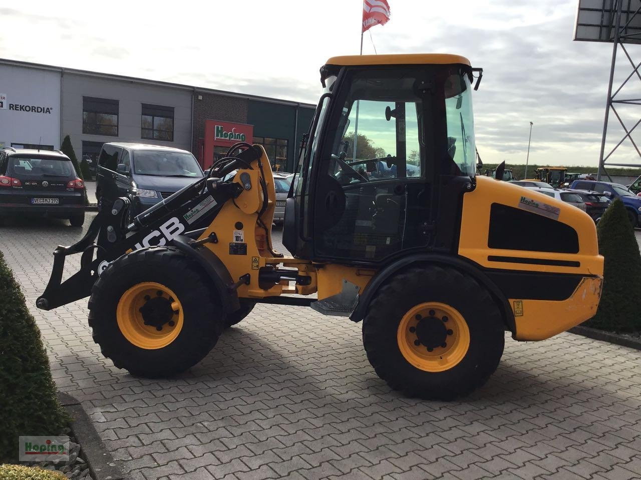 JCB 407 - Încărcător frontal pe pneuri: Foto 4 JCB 407 - Încărcător frontal pe pneuri: Foto 4
