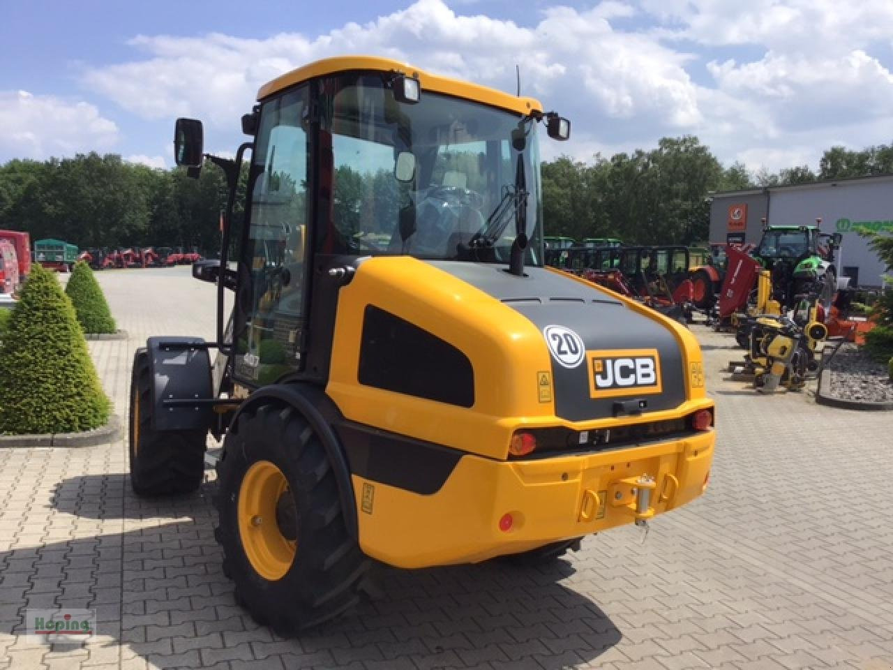 JCB 407 - Încărcător frontal pe pneuri: Foto 4 JCB 407 - Încărcător frontal pe pneuri: Foto 4