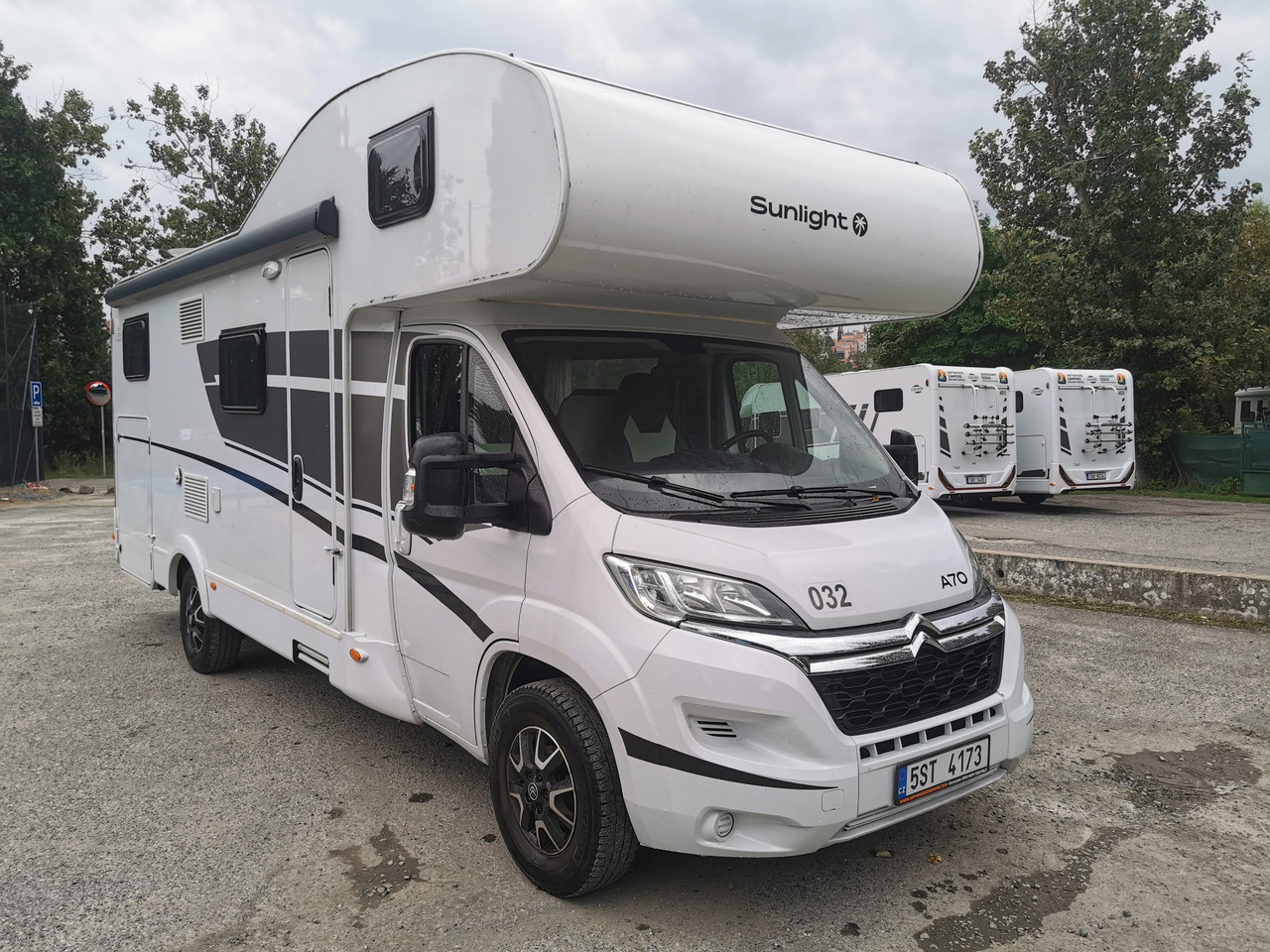 SUNLIGHT A 70 - Autorulotă alkov: Foto 1 SUNLIGHT A 70 - Autorulotă alkov: Foto 1