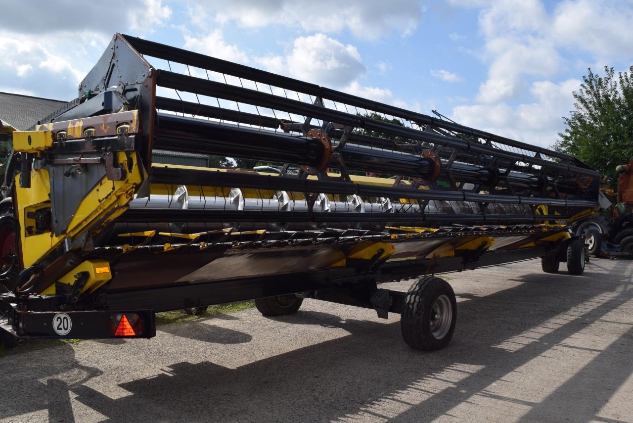 Biso VX 900 Crop Ranger highline *Schneidwerk* - Heder: Foto 1 Biso VX 900 Crop Ranger highline *Schneidwerk* - Heder: Foto 1