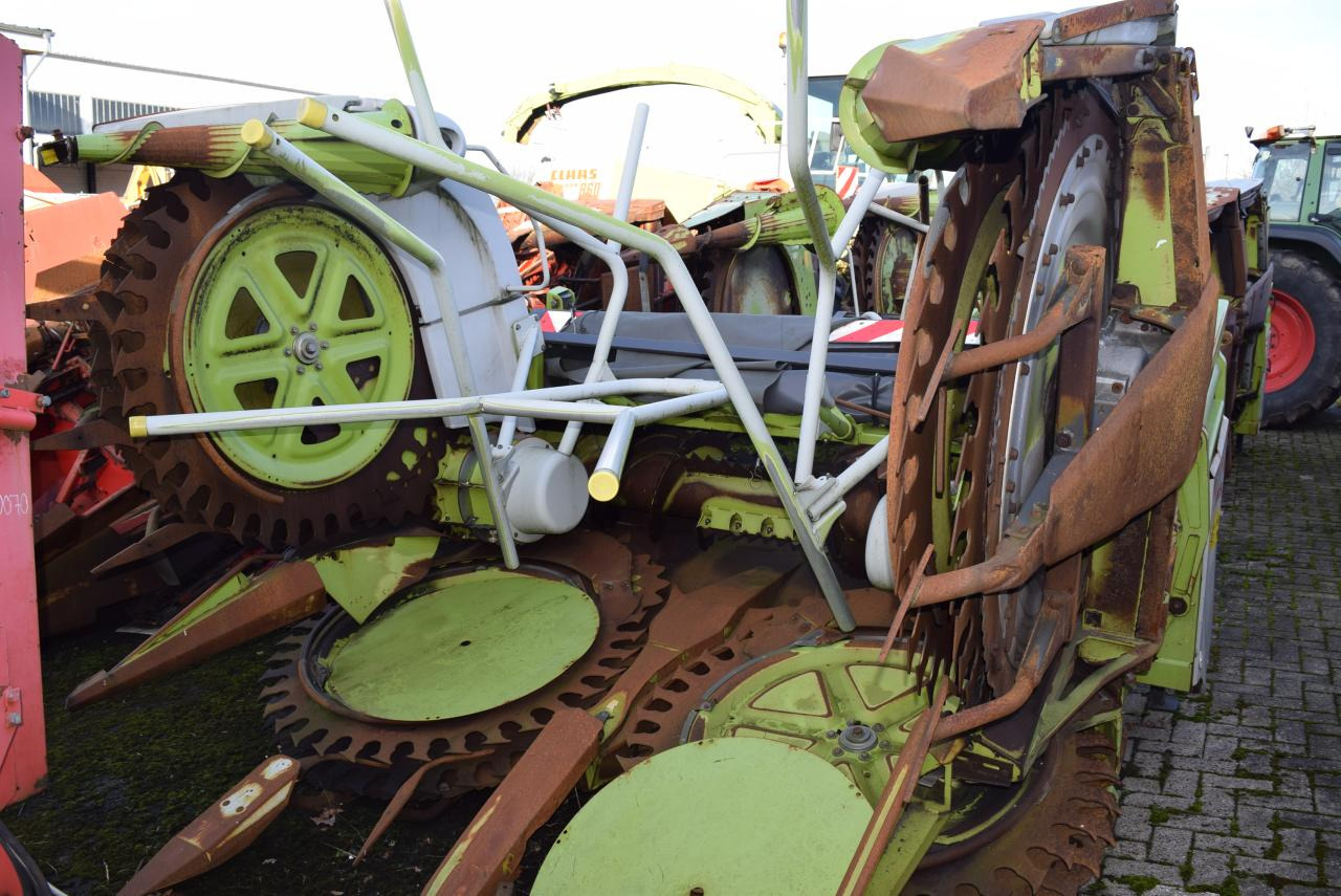 CLAAS RU 600 - Heder de recoltat porumb: Foto 1 CLAAS RU 600 - Heder de recoltat porumb: Foto 1