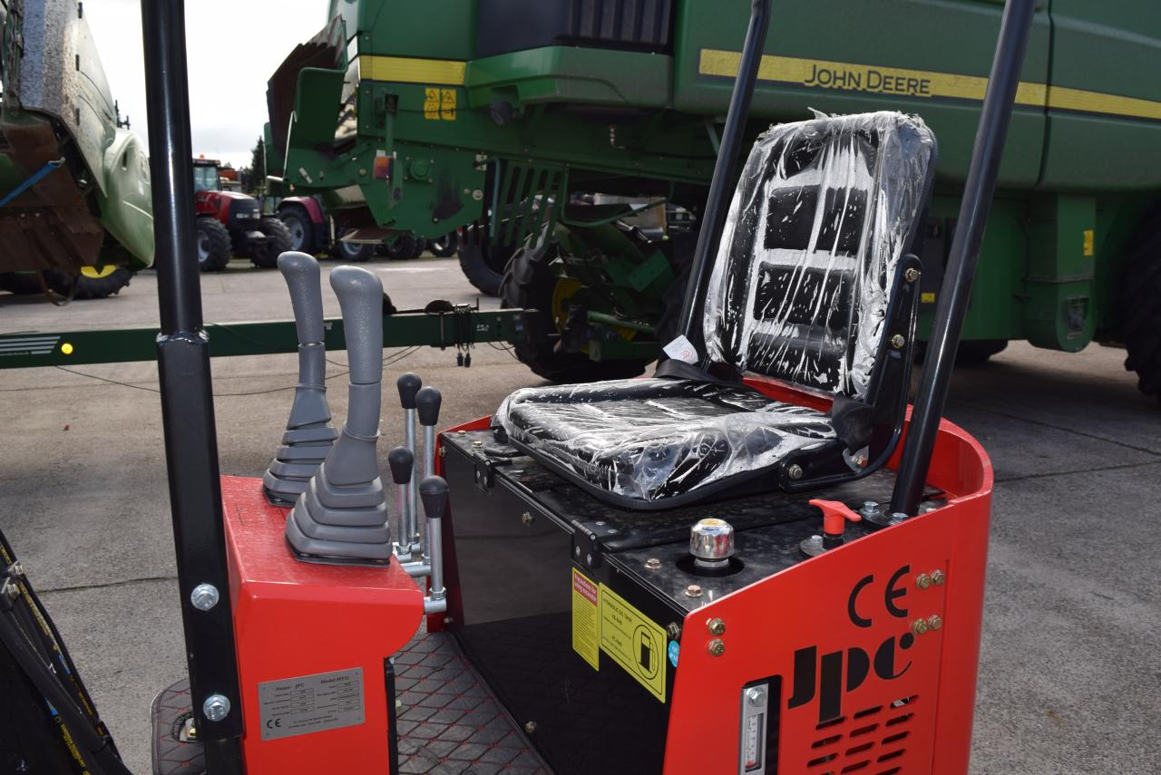 JPC HT12 - Mini excavator: Foto 4 JPC HT12 - Mini excavator: Foto 4