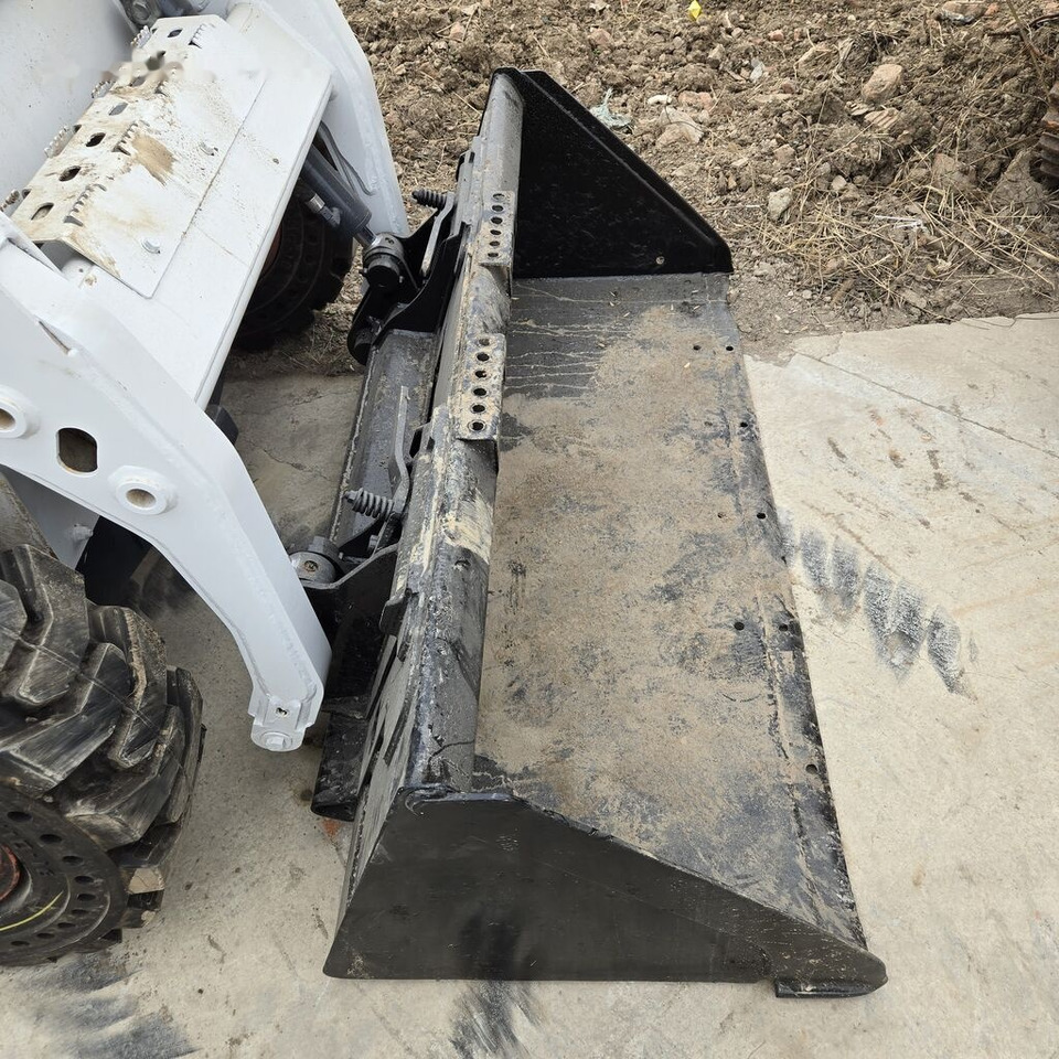 Bobcat S16 - Mini încărcător: Foto 1 Bobcat S16 - Mini încărcător: Foto 1