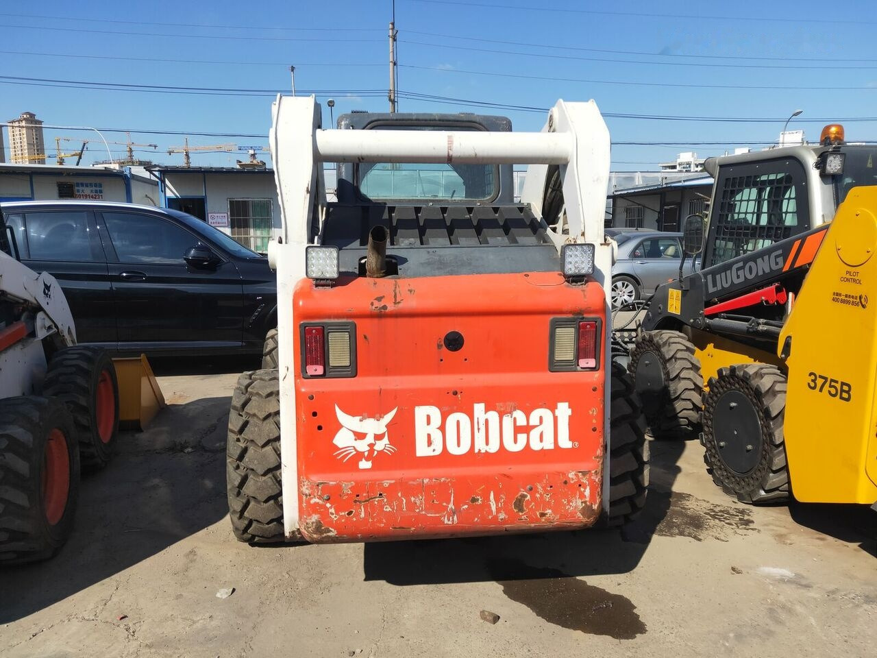 Bobcat S300 - Mini încărcător: Foto 2 Bobcat S300 - Mini încărcător: Foto 2