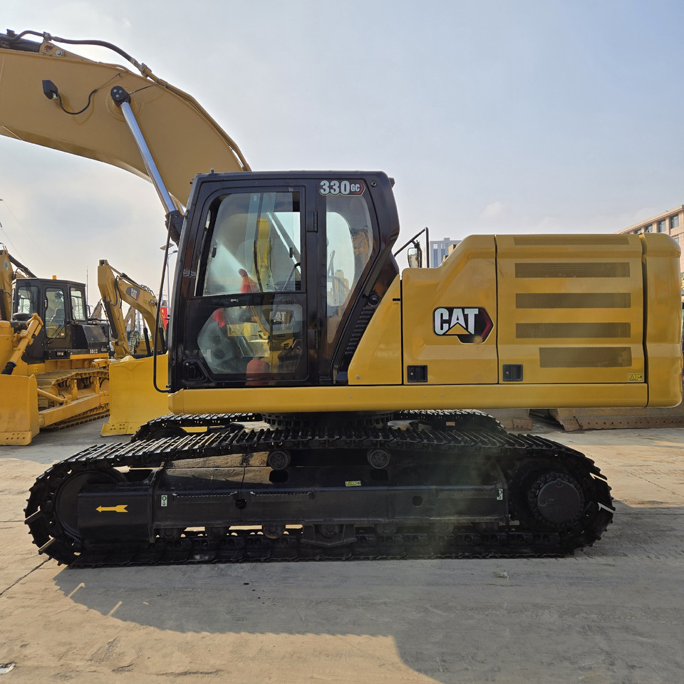 CAT 330GC - Excavator pe şenile: Foto 1 CAT 330GC - Excavator pe şenile: Foto 1
