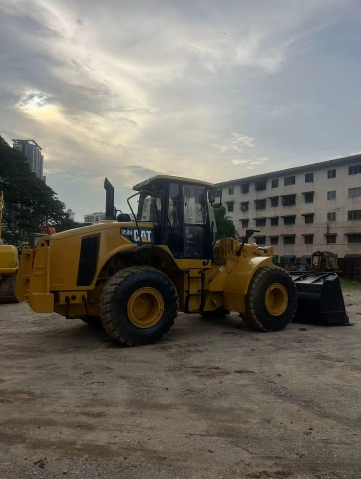 CATERPILLAR 950H - Încărcător frontal pe pneuri: Foto 4 CATERPILLAR 950H - Încărcător frontal pe pneuri: Foto 4