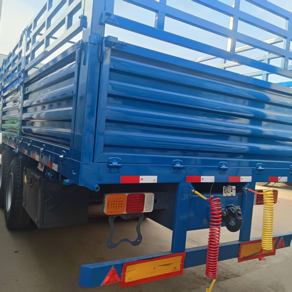 SINOTRUK HOWO - Camion: Foto 3 SINOTRUK HOWO - Camion: Foto 3