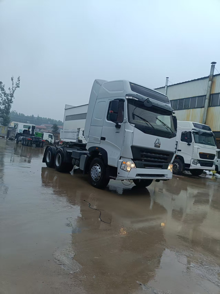 SINOTRUK HOWO A7 - Cap tractor: Foto 1 SINOTRUK HOWO A7 - Cap tractor: Foto 1