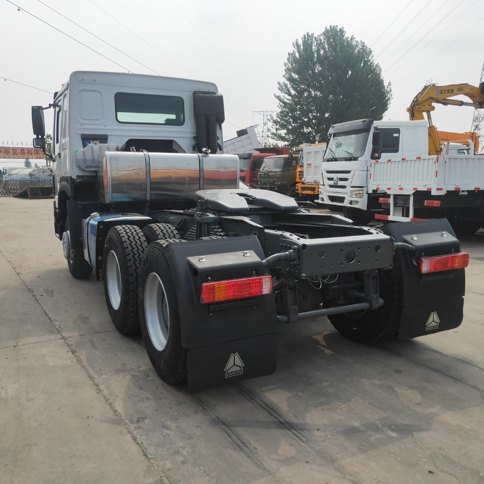 SINOTRUK HOWO - Cap tractor: Foto 5 SINOTRUK HOWO - Cap tractor: Foto 5