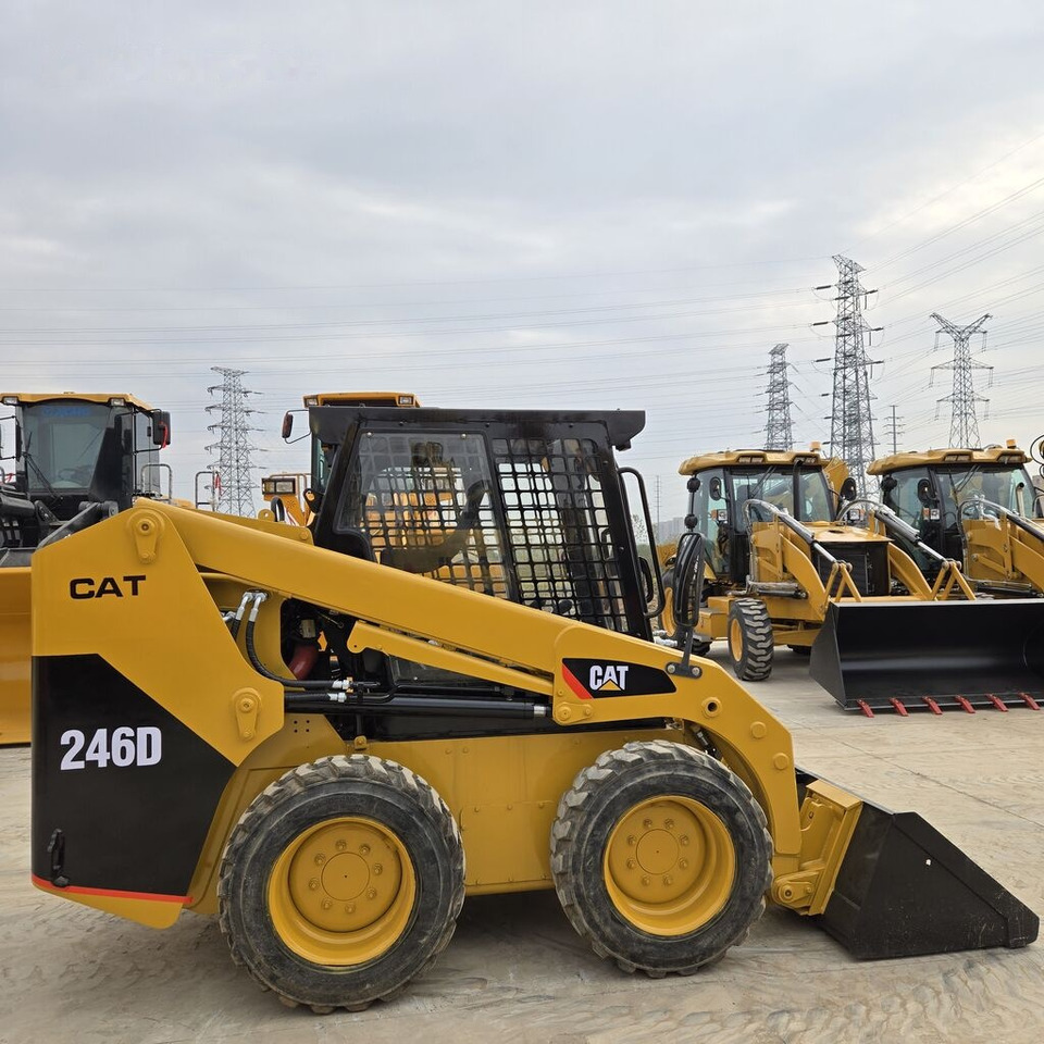 Caterpillar 246D - Mini încărcător: Foto 3 Caterpillar 246D - Mini încărcător: Foto 3