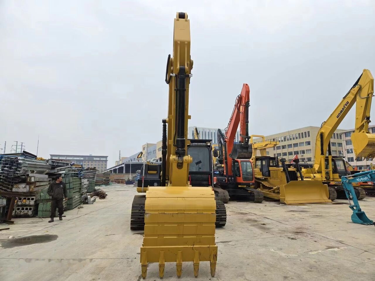 Caterpillar 320D2 - Excavator pe şenile: Foto 4 Caterpillar 320D2 - Excavator pe şenile: Foto 4