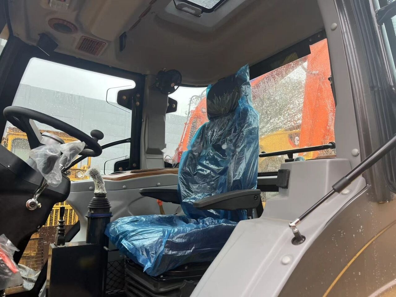 Caterpillar 430F - Buldoexcavator: Foto 2 Caterpillar 430F - Buldoexcavator: Foto 2