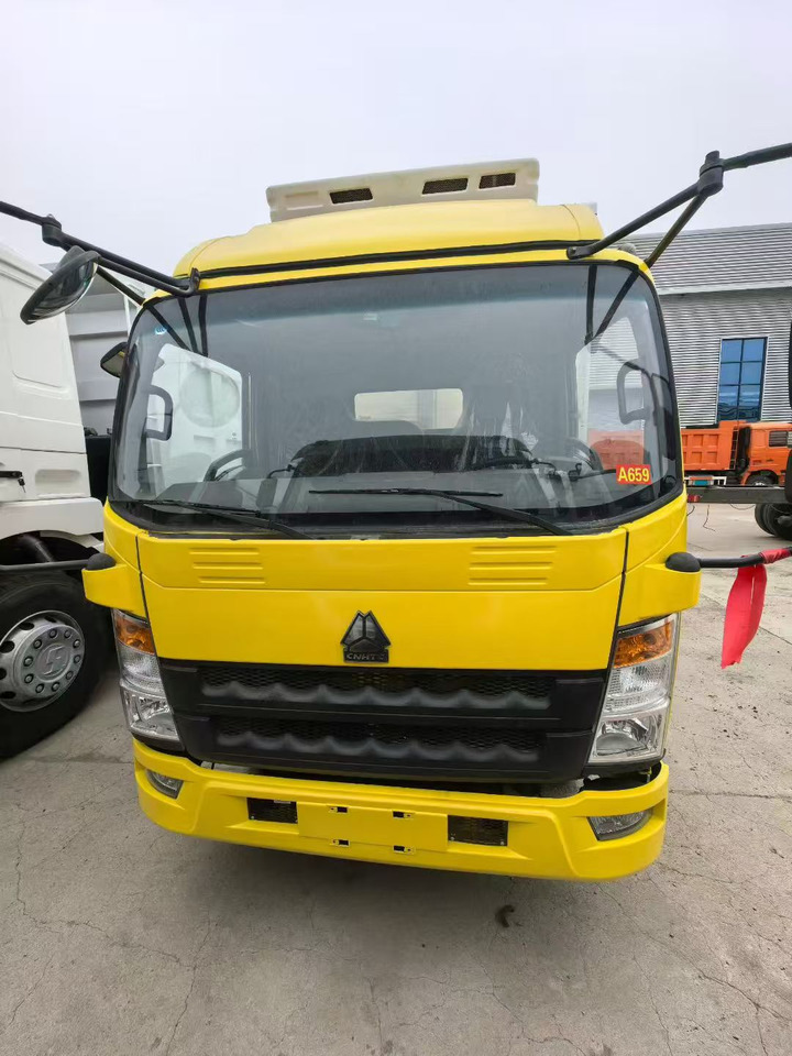 - Camion frigider: Foto 5 - Camion frigider: Foto 5