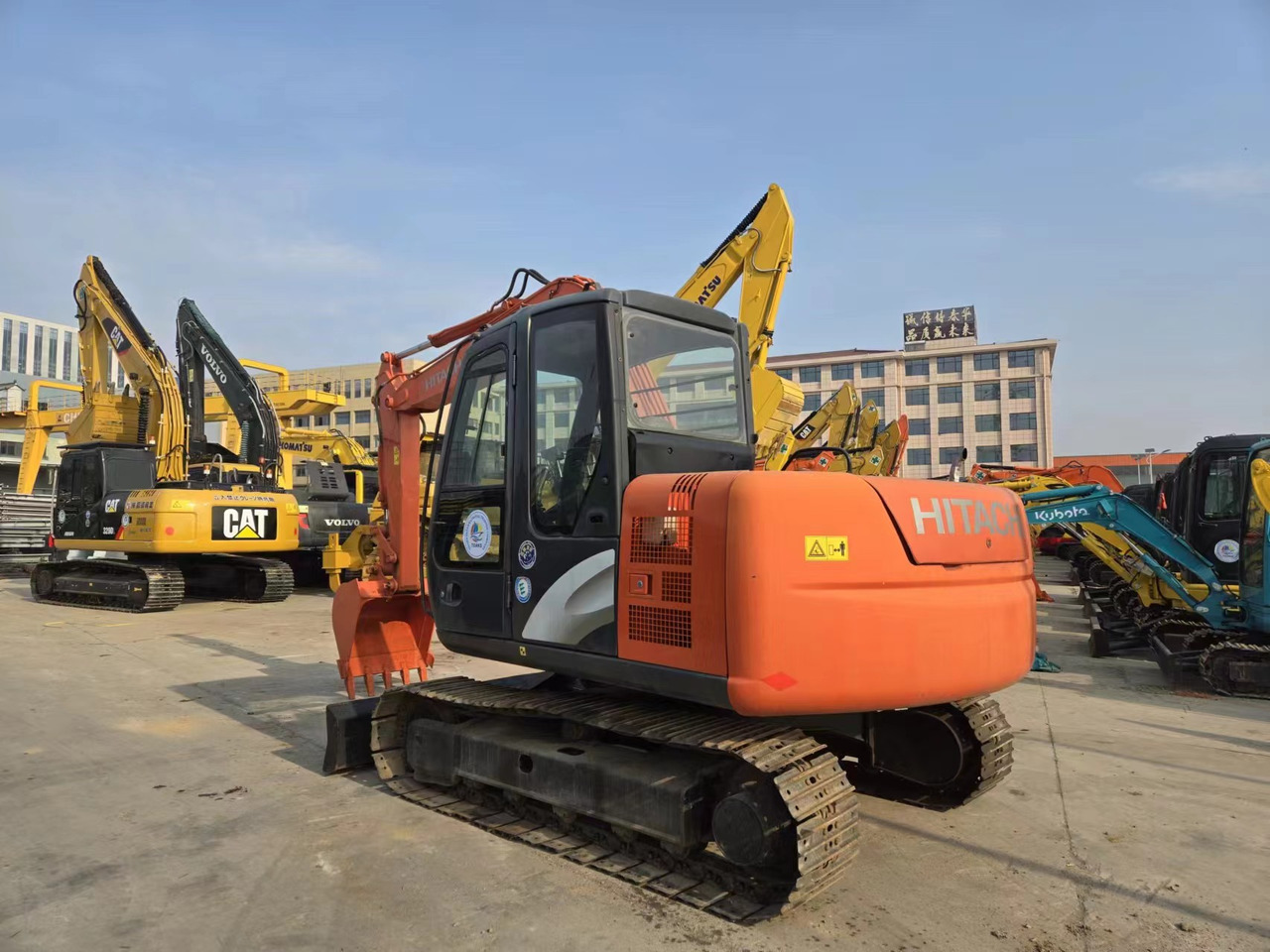 HITACHI ZX60 - Mini excavator: Foto 3 HITACHI ZX60 - Mini excavator: Foto 3