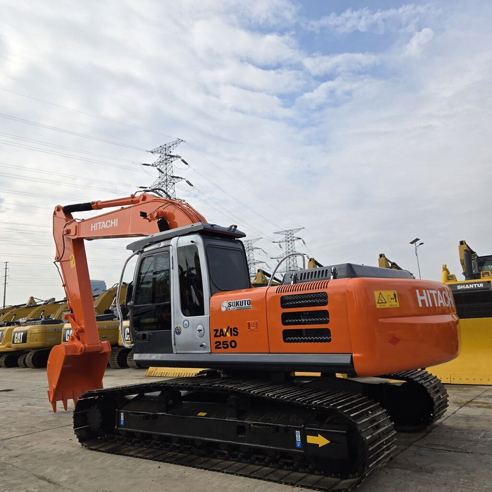 Hitachi ZX250 - Excavator pe şenile: Foto 1 Hitachi ZX250 - Excavator pe şenile: Foto 1