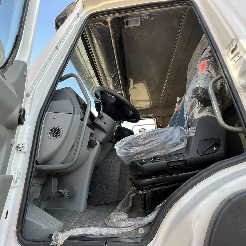 Howo 6*4 flatbed truck - Camion platformă: Foto 1 Howo 6*4 flatbed truck - Camion platformă: Foto 1