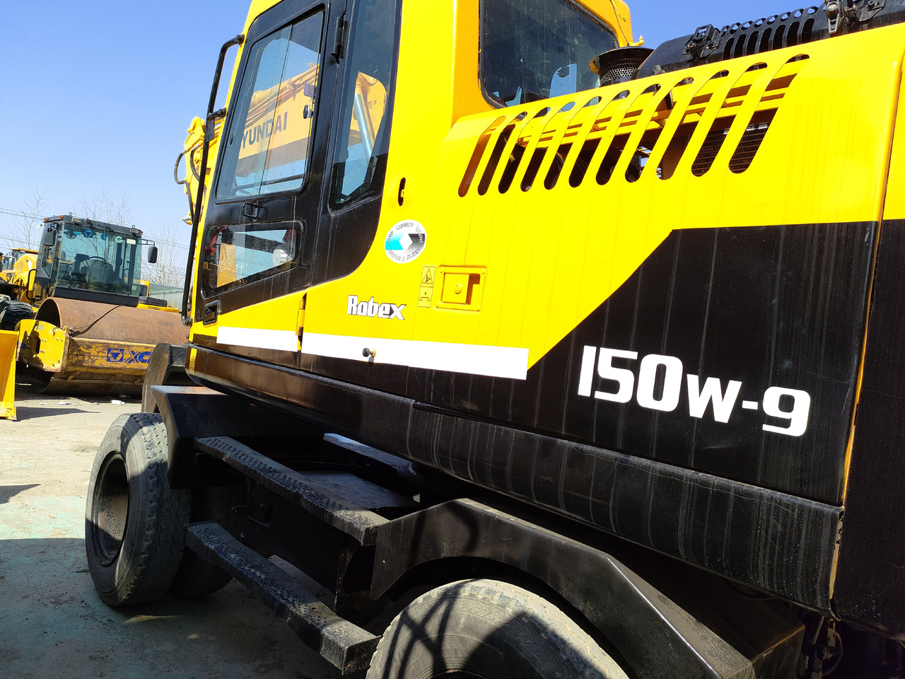 Hyundai R150W-9 - Excavator pe roţi: Foto 5 Hyundai R150W-9 - Excavator pe roţi: Foto 5