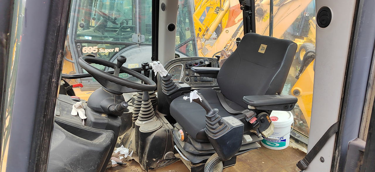 JCB 3CX - Buldoexcavator: Foto 5 JCB 3CX - Buldoexcavator: Foto 5