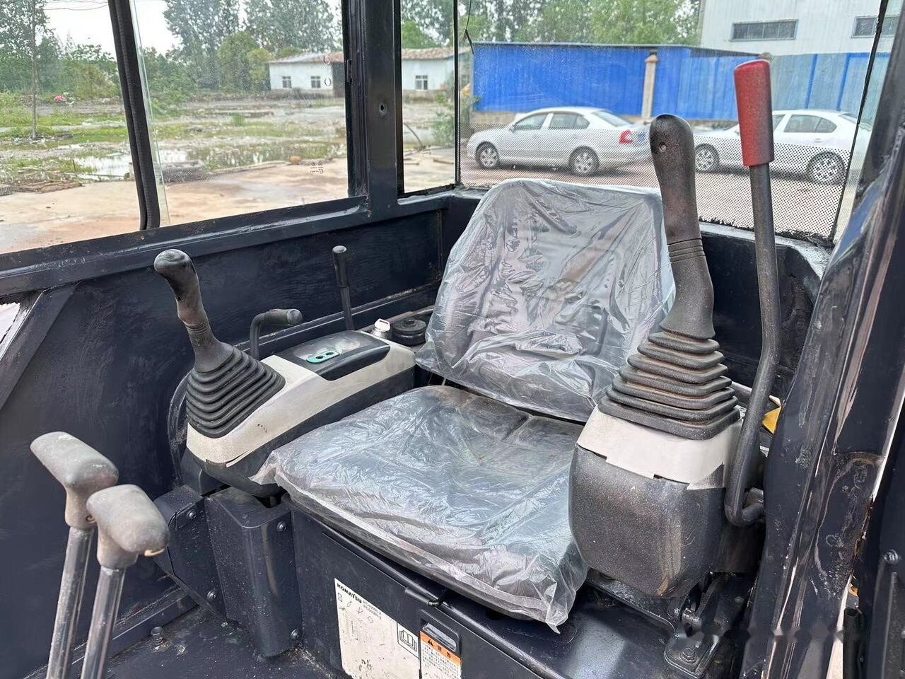 Komatsu PC50MR - Excavator pe şenile: Foto 5 Komatsu PC50MR - Excavator pe şenile: Foto 5